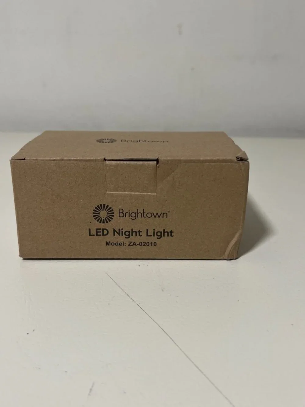 2 Pack Modern Plug-in Night Lights with Rotating Plug & Dusk to Dawn Sensor